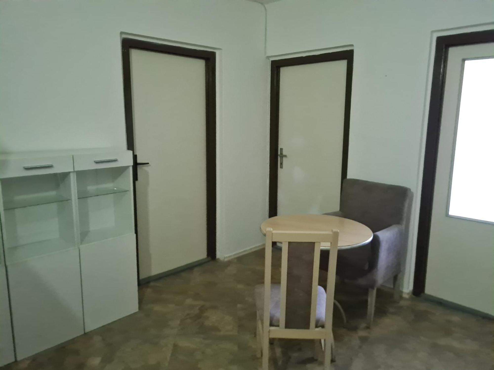 אופבה Modern Urban Loft Apartment מראה חיצוני תמונה